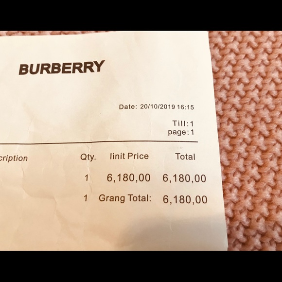 Burberry Scarf (Accepting Offers) - Picture 4 of 4
